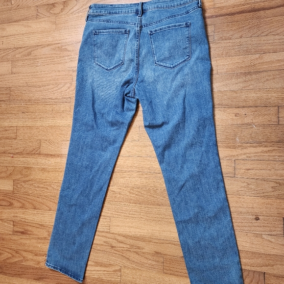 Old navy straight leg jeans size 14 - Picture 10 of 10